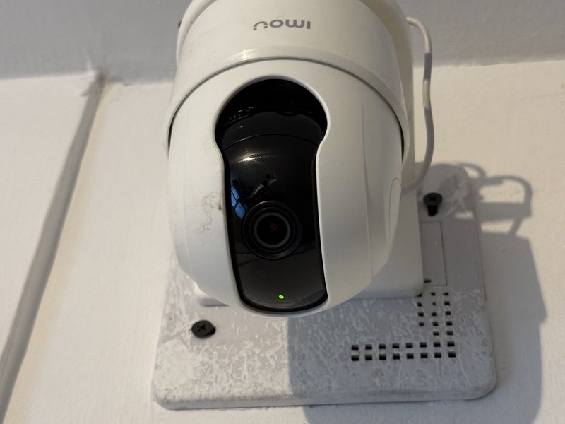 Cámara de seguridad instalada por Faraday